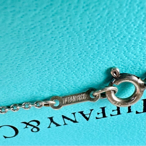 Tiffany & Co Picasso heart necklace 925 silver BEAUTIFUL gift! - Picture 8 of 12